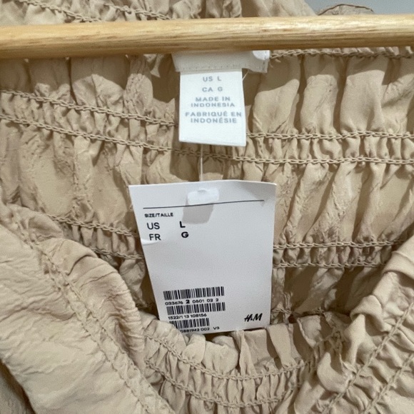 H&M ruched blouse - Picture 5 of 5